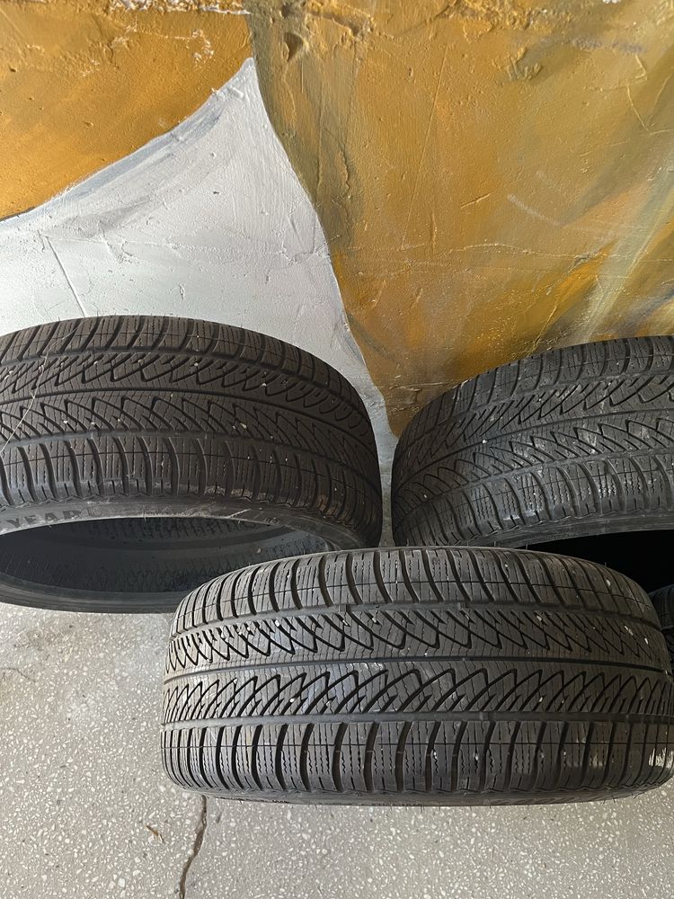 Продам зимові шини Good year 225/40 R 18