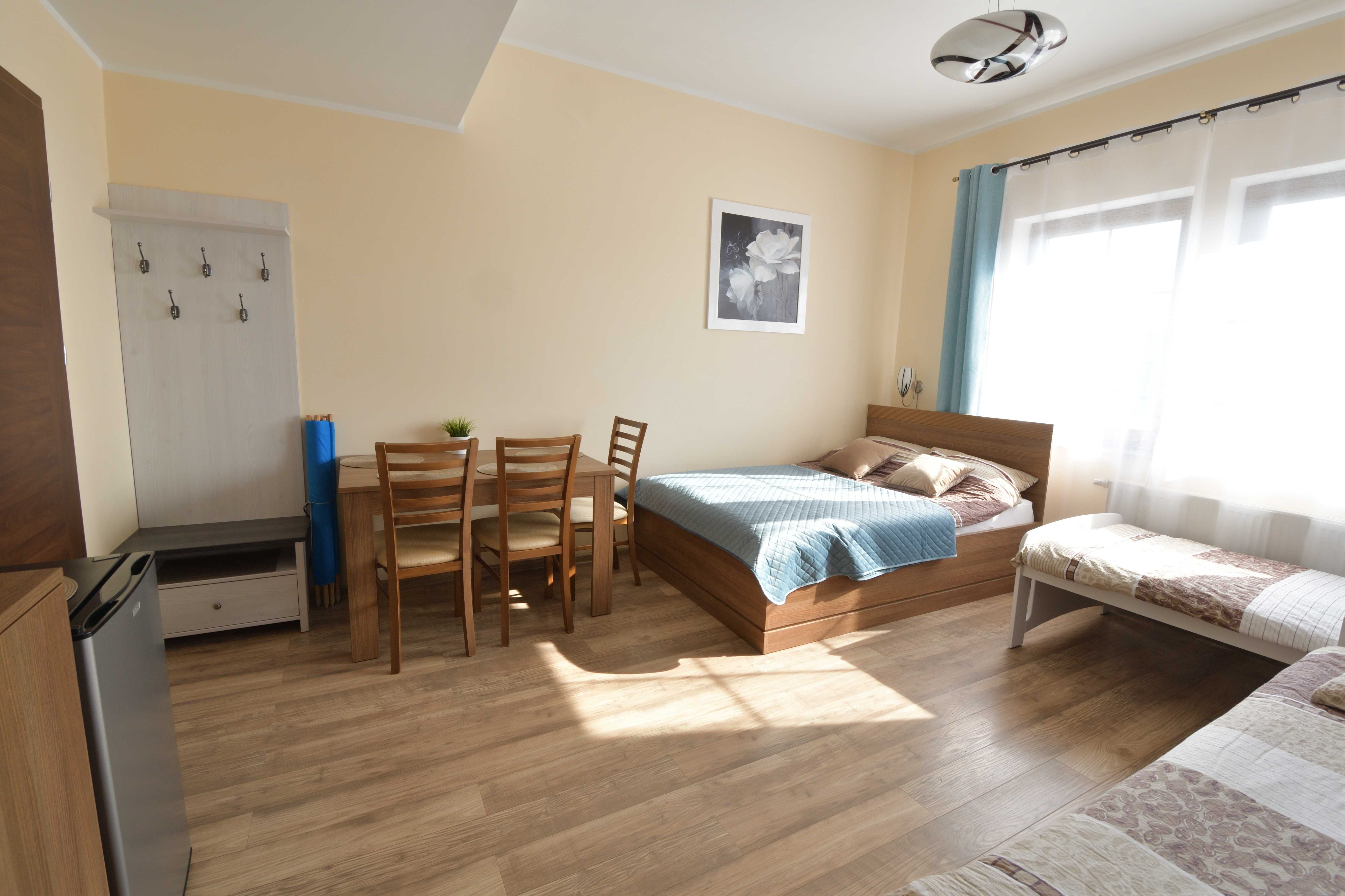 WILLA HYDROGRAF, pokoje, apartament 2-pok, rowery,sala zabaw,teleskopy