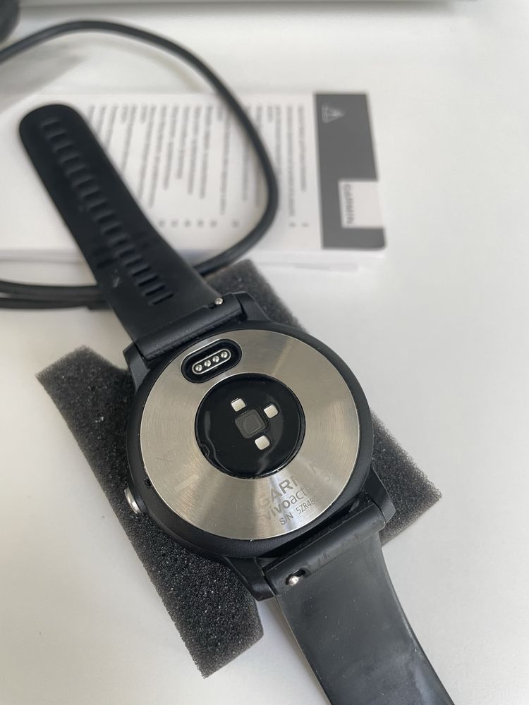 Garmin vivoactive 3 повний комплект