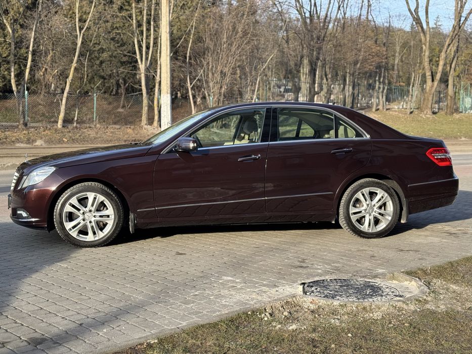 Mercedes e-class W212 3,5 4matic 2010