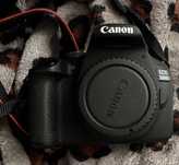 Фотоапарат Canon