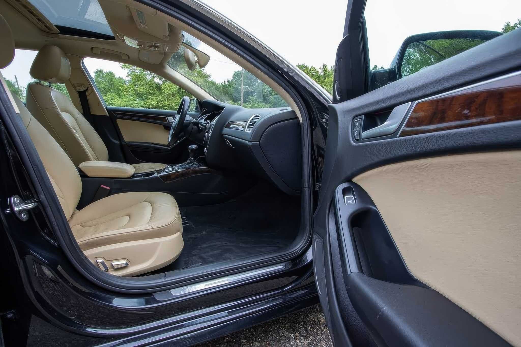 2014 Audi A4 2.0T quattro Premium Plus