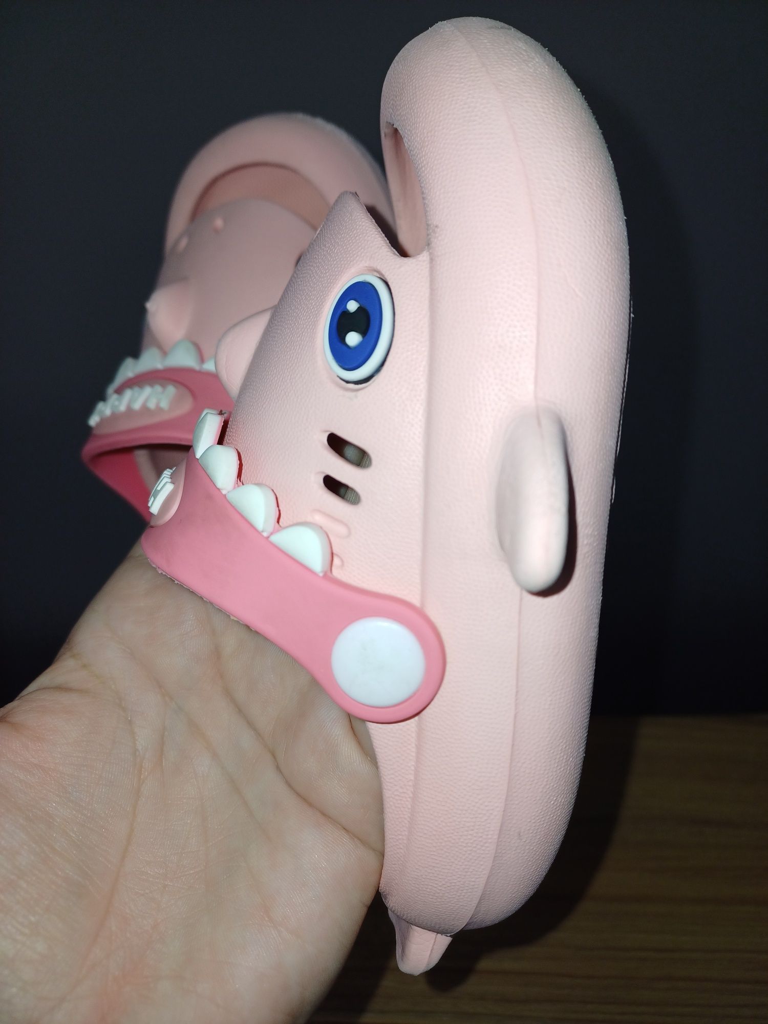 Buty rekinki różowe klapki crocs rozm.24-25 wkla. 14,5cm