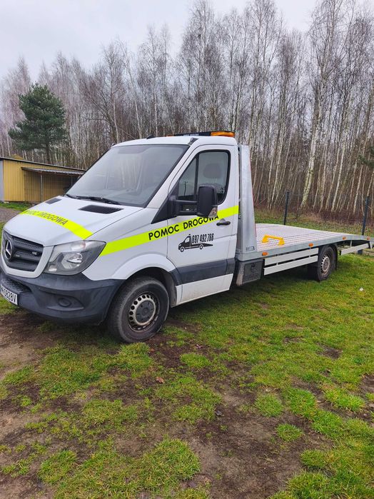 Holowanie pomoc drogowa