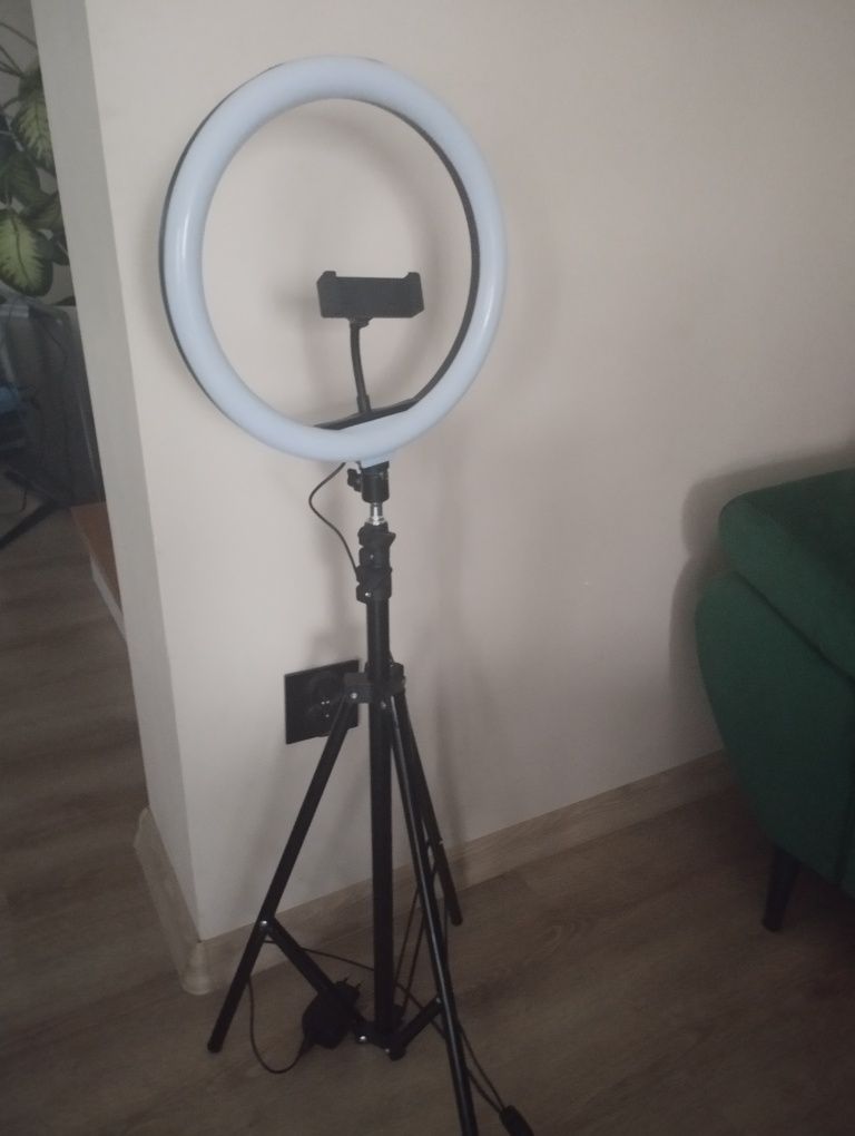 Lampa pierścieniowa do selfie statyw
