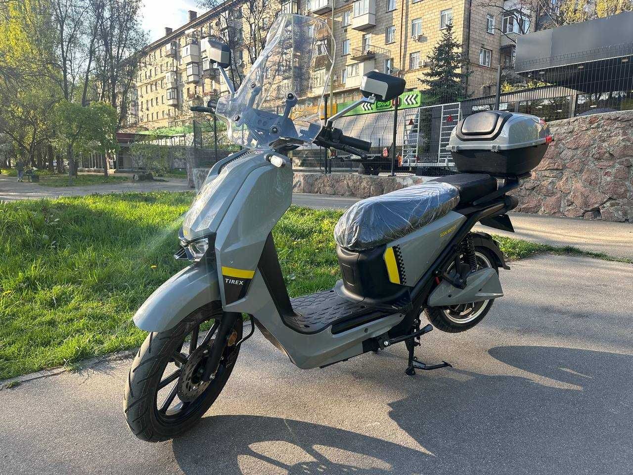 Електроскутер Електро Скутер Скутер SOKMOTO TIREX 2000Watt