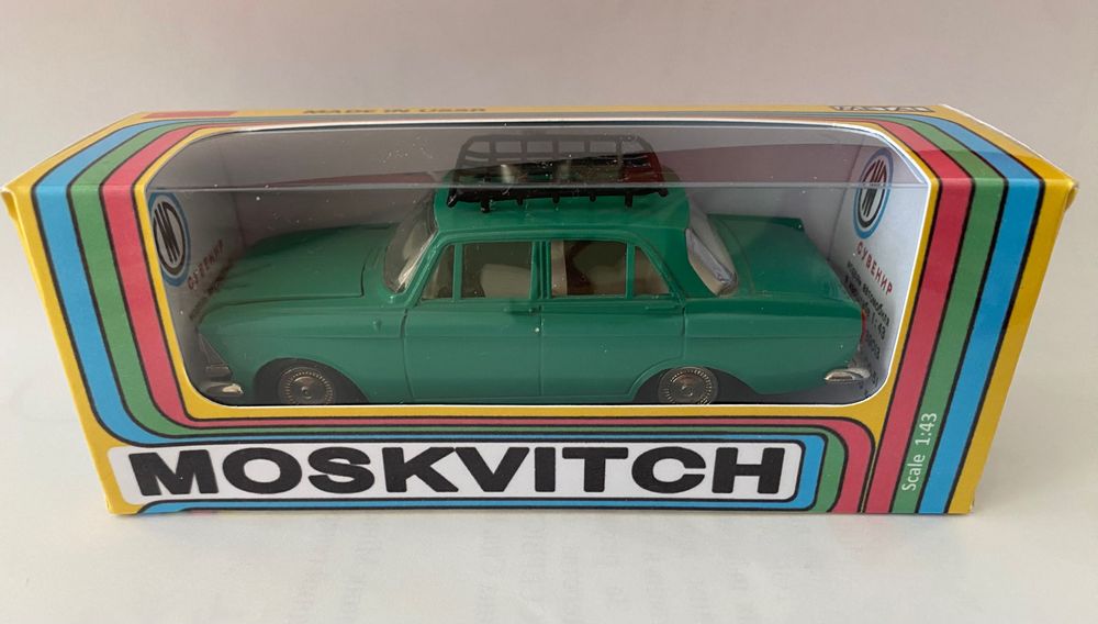 Москвич М 412 з багажником 1:43 радянський
