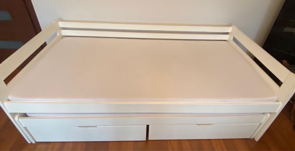 Łóżko drewniane rozkładane młodzieżowe