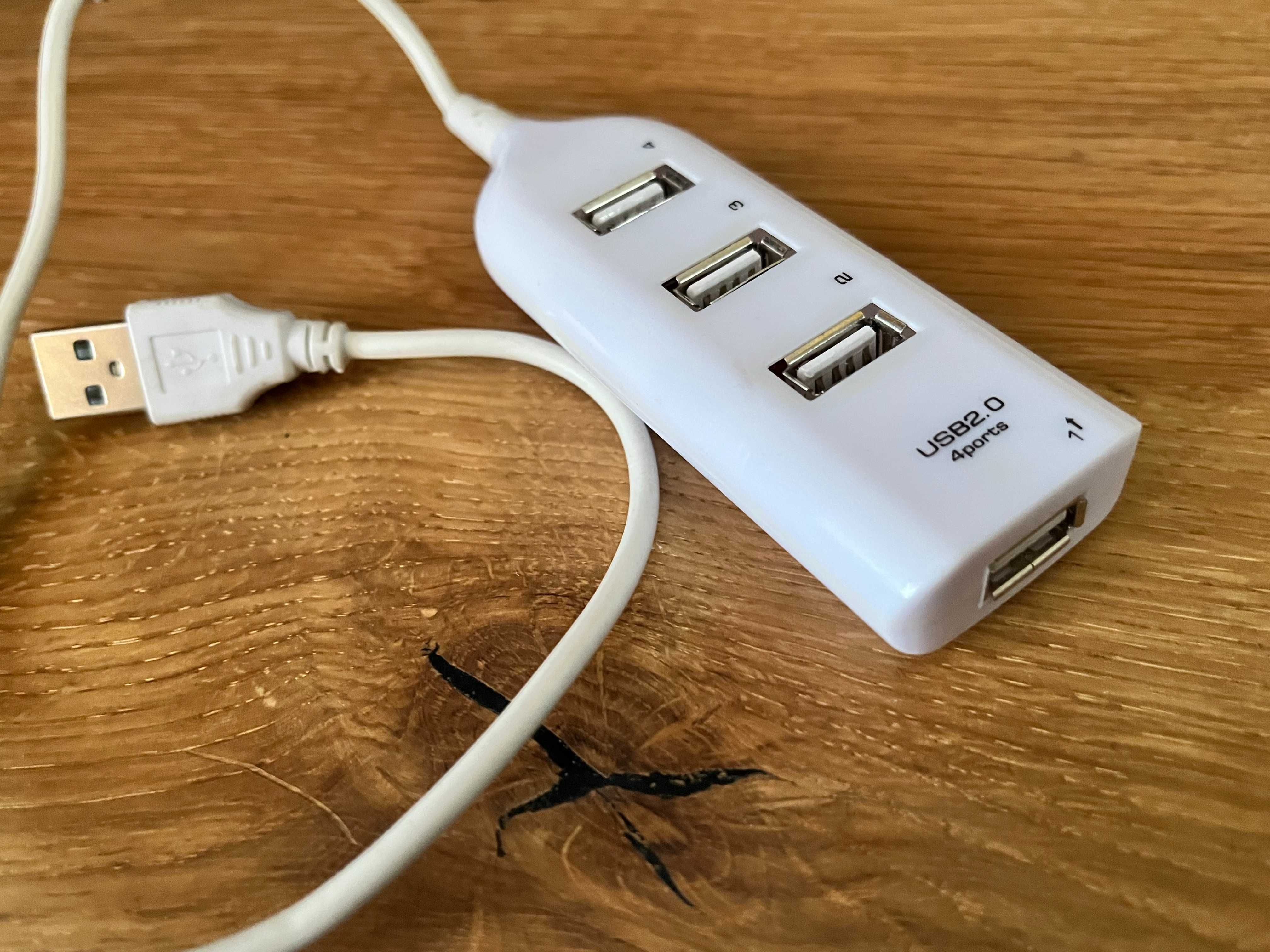 Biały mini hub usb
