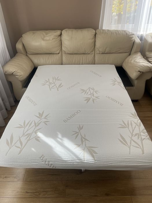 Sofa skórzana z funkcją spania