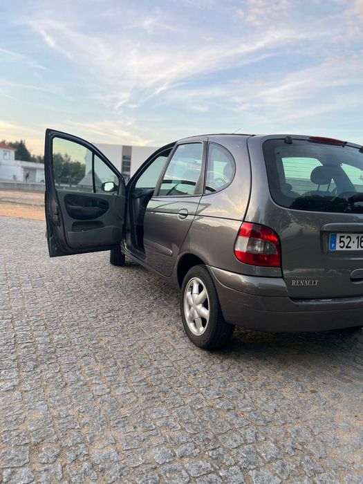 Carro em bom estado