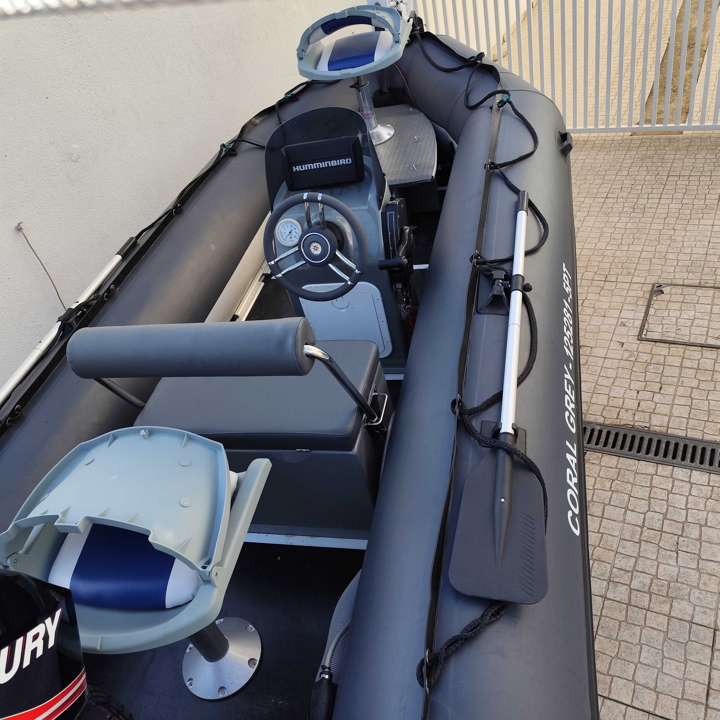Pneumático Ozeam 5m c/ Mercury 40 hp injeção 4 tempos