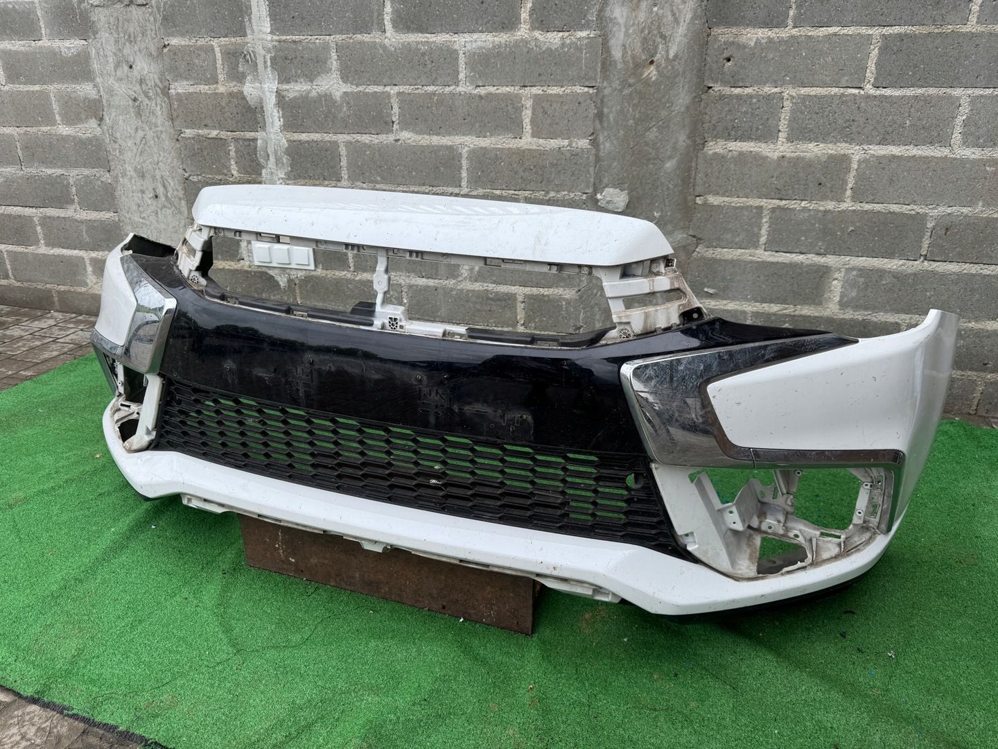 MITSUBISHI ASX LIFT 16-19 CHROM ZDERZAK PRZEDNI ORG EU