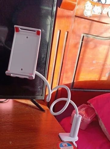 Uchwyt na iPod i telefon