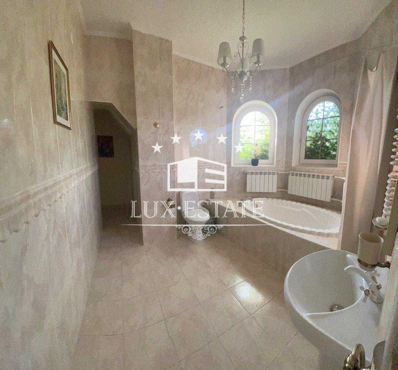 Оренда будинку 500м²  з виходом на Дніпро    в КОНЧА-ЗАСПЕ