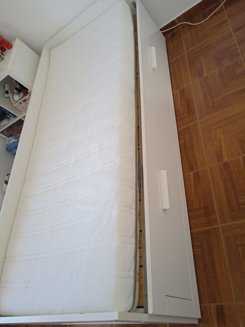 Cama brimmes ikea