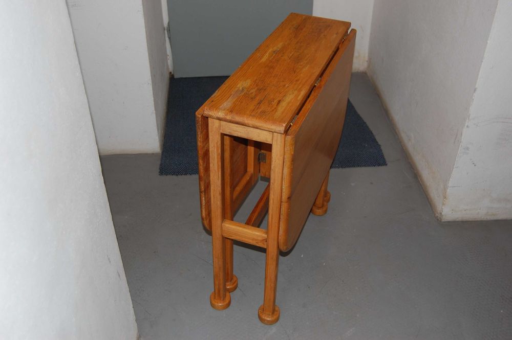 Stół kuchenny, drewniany, składany - PRL