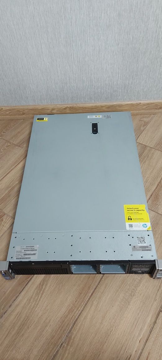 Сервер HP ProLiant DL380p Gen8