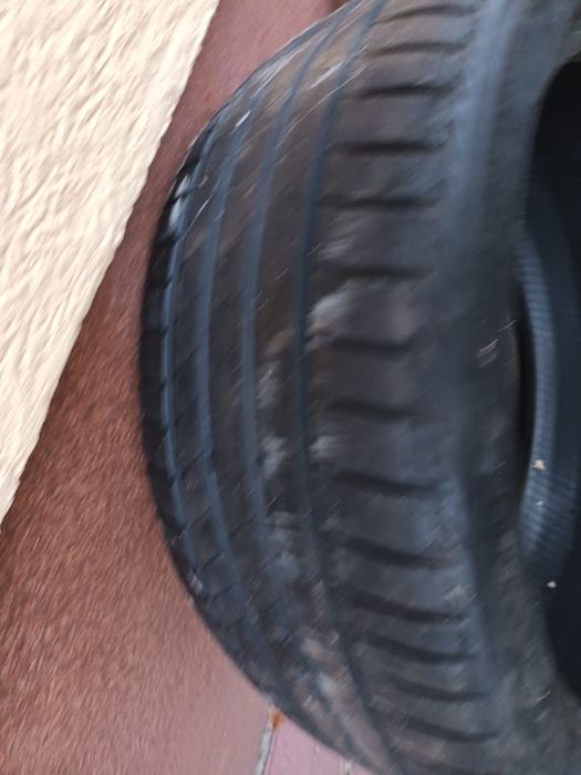 Opony letnie Bridgestone 245/40/r19,rok 2022