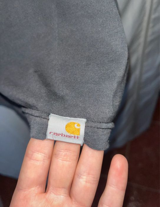 T-Shirt Carhartt Amarela e Preta