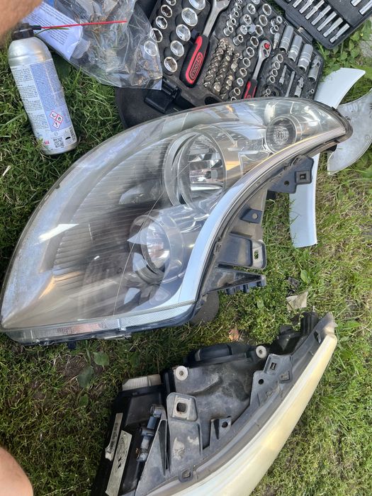 Lampy przednie Peugeot Boxer, Jumper Ducato 08, uchwyty całe