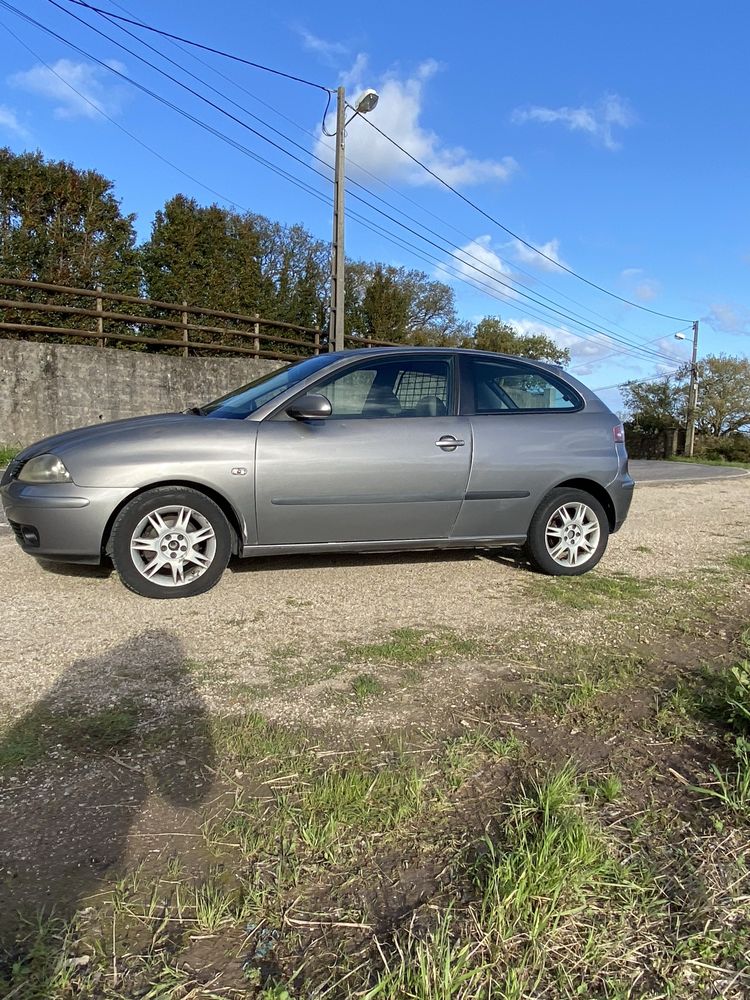 SEAT Ibiza TDI 2004 negociavel