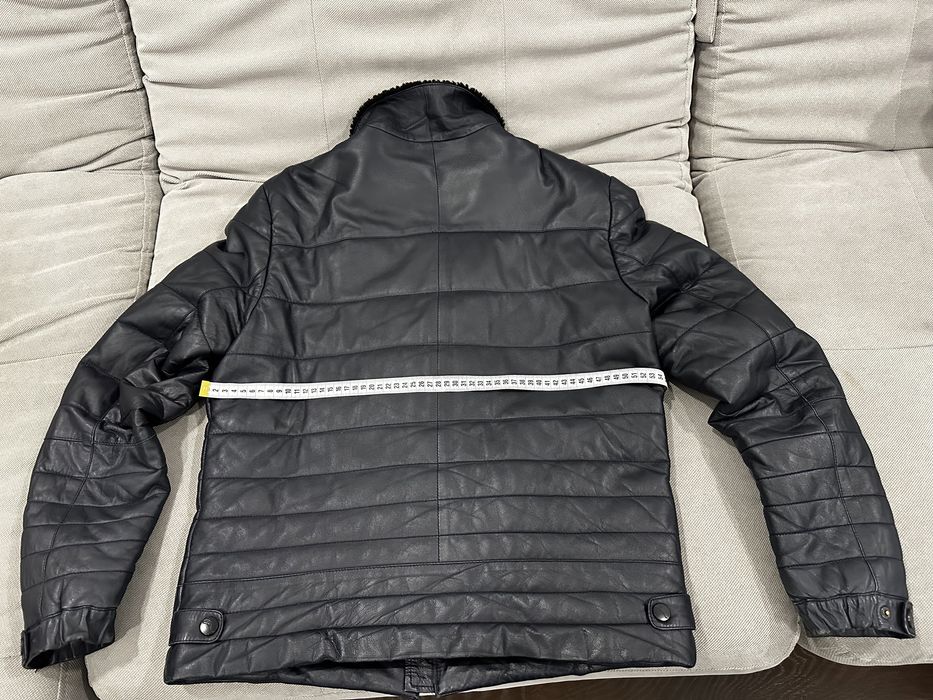 Шкіряна зимова чоловіча куртка