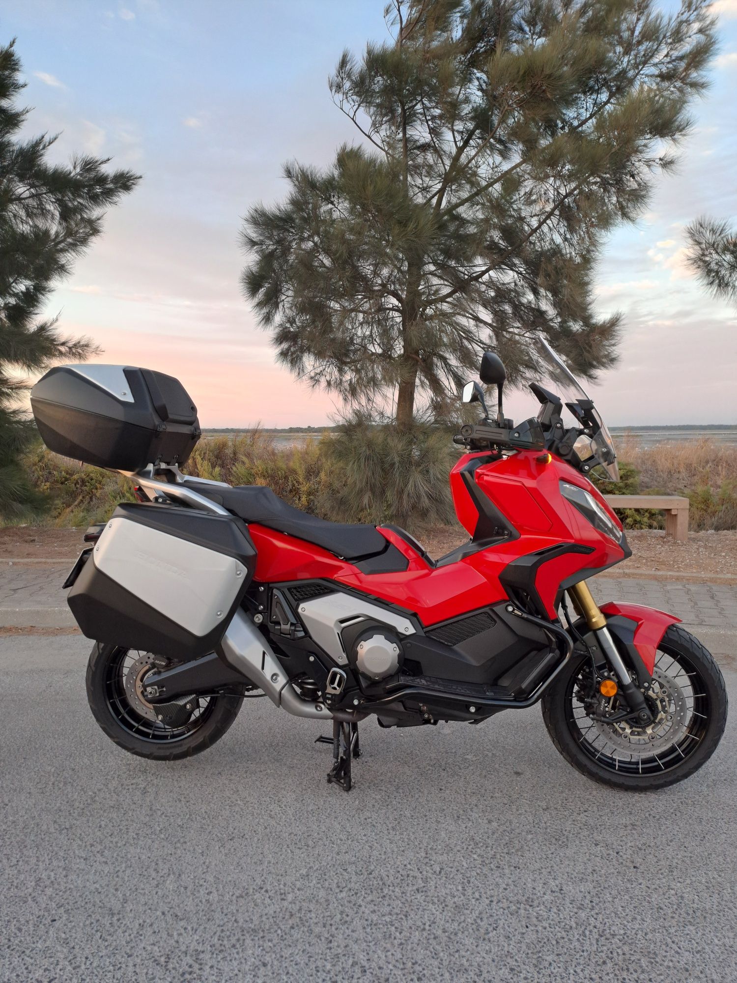 Honda X-ADV 750cc