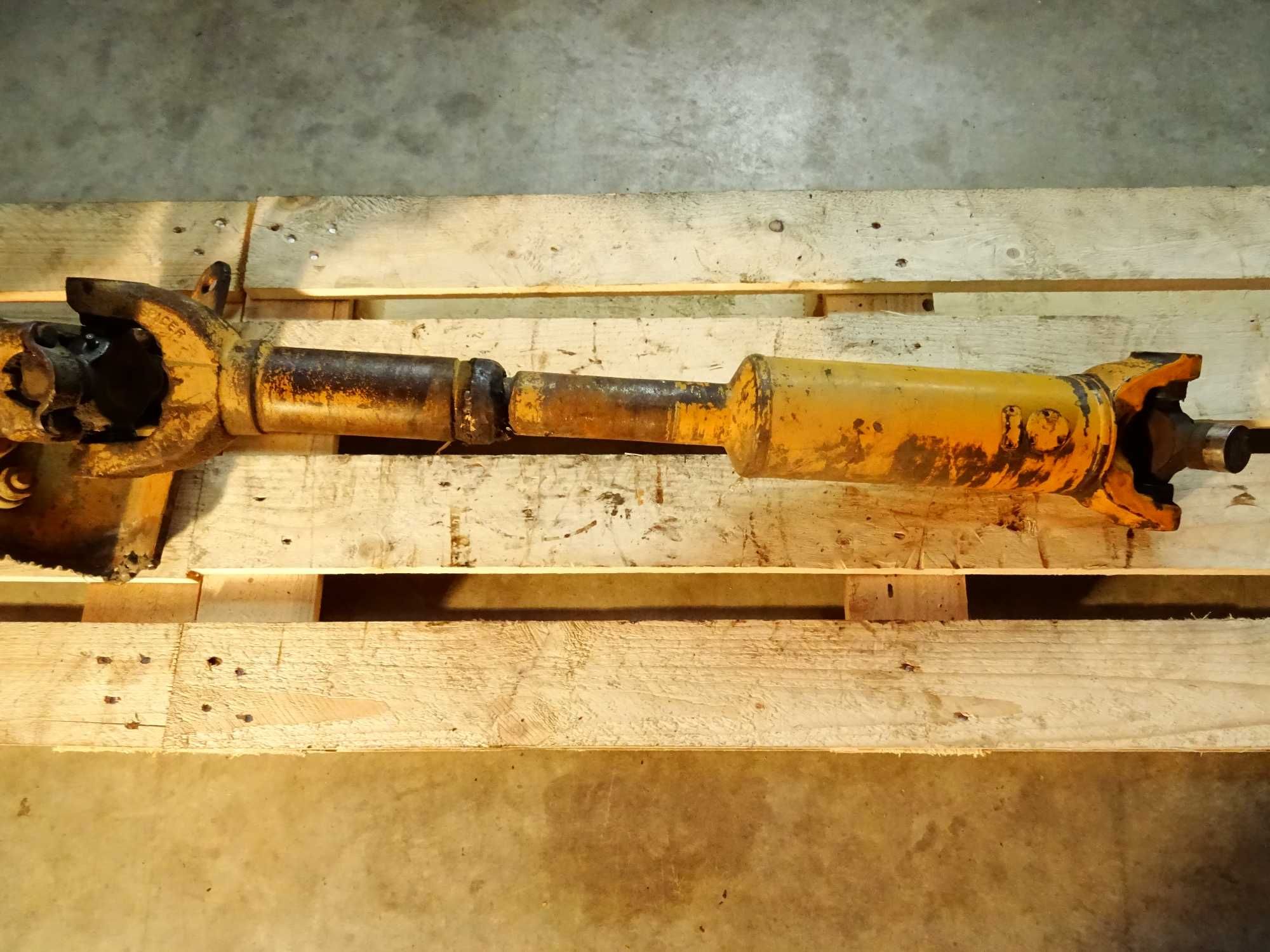 Wał pędny do ładowarki Case 721C. Cardan shaft.150cm. Kardan