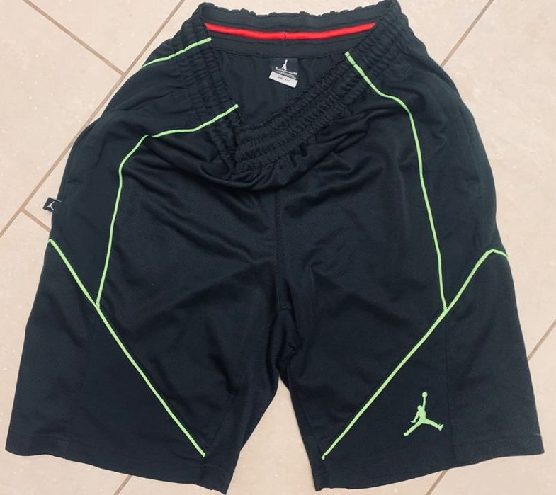 Jordan sportowe extra spodenki letnie r. S/M  szorty męskie, trening