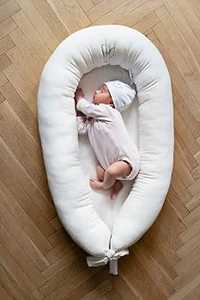 Biały kokon niemowlęcy Effiki
