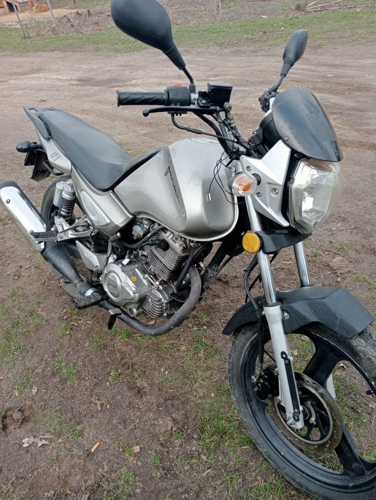 Junak 125 motocykl