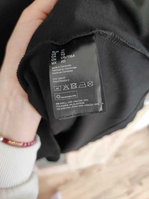 Czarna luźna sukienka basic oversize H&M 42 XL