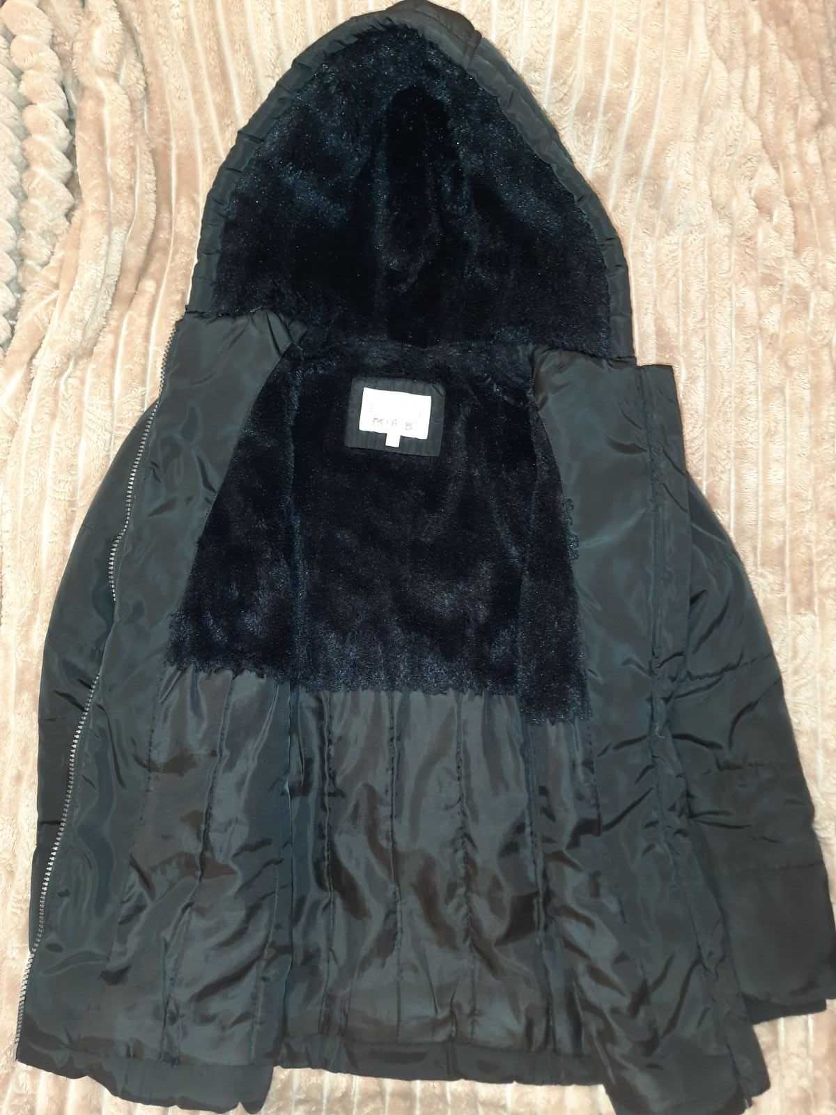 Тепла  курточка, єврозима  на дівчинку р. 134-140