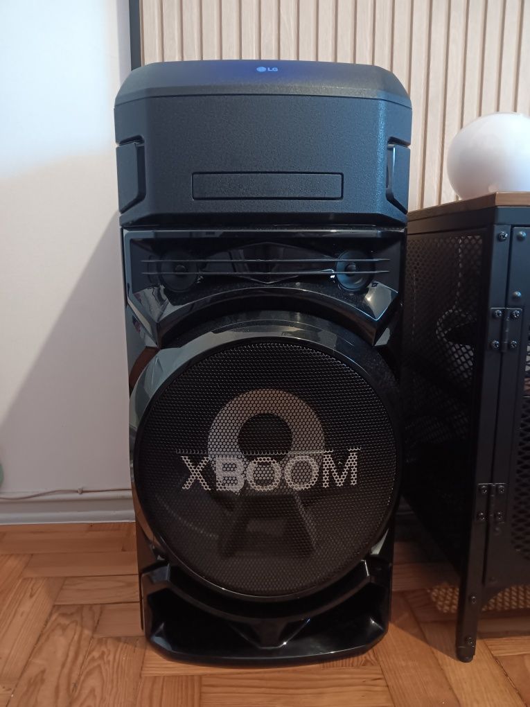 LG XBOOM ON5 preta