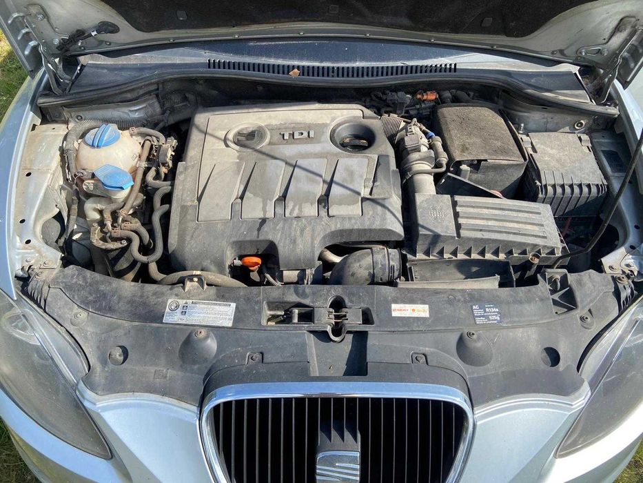 SEAT LEON 1,6 TDI CR 105KM, 2010R.