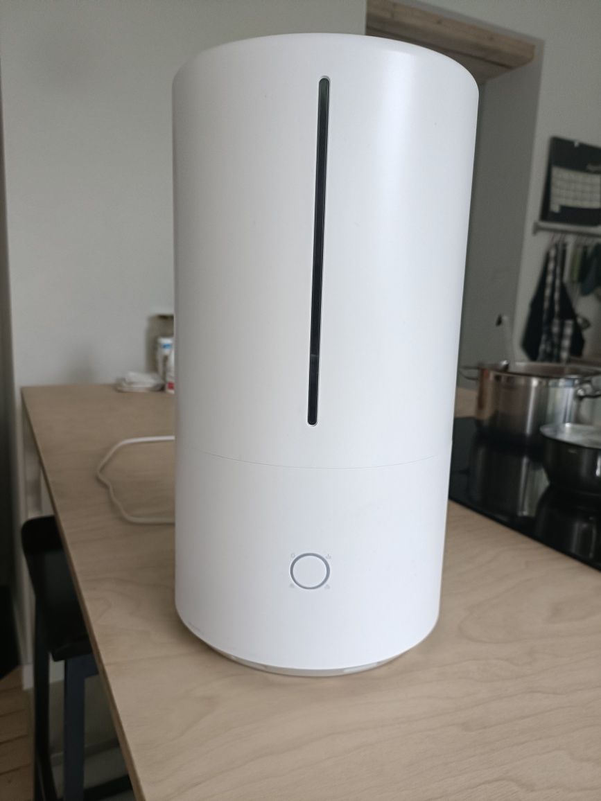 Xiaomi Mi Smart Antibacterial Humidifier nawilżacz powietrza.