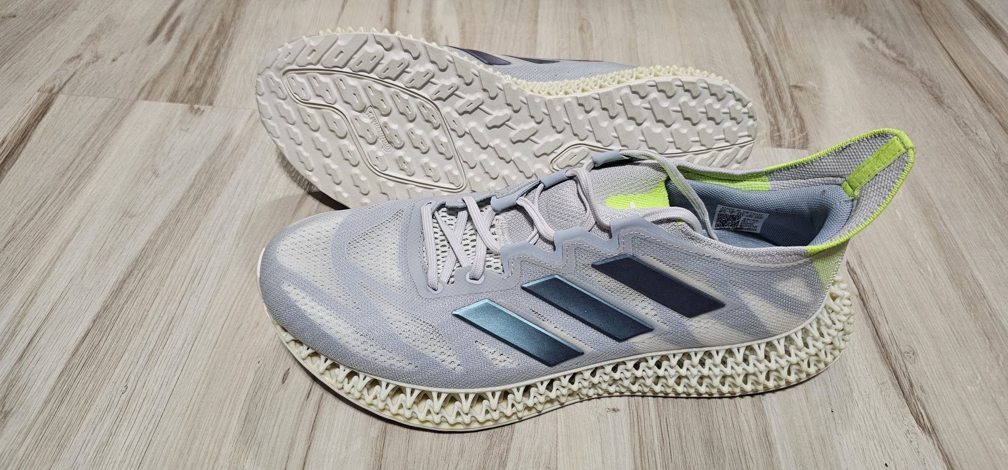 Buty Adidas 4DFWD 3 Running Rozmiar  41 1/3

Rozmiar 41 1/3