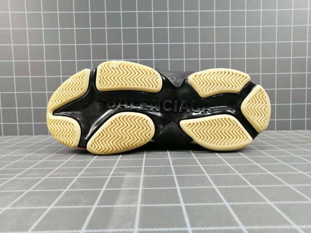 Trampki Balenciaga Triple S Czarne/Białe/Różowe