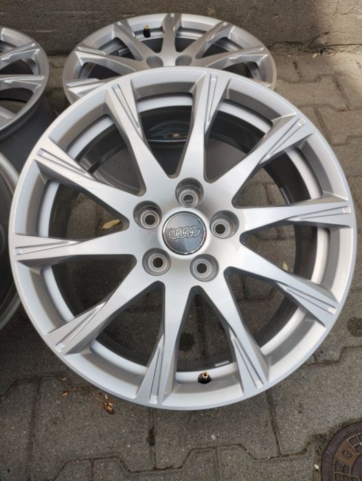 Alufelgi 17 cali audi A4 b6 B7 b8 b9 A5 C5 C6 C7 Q3 Q5 A6 oryginalne
