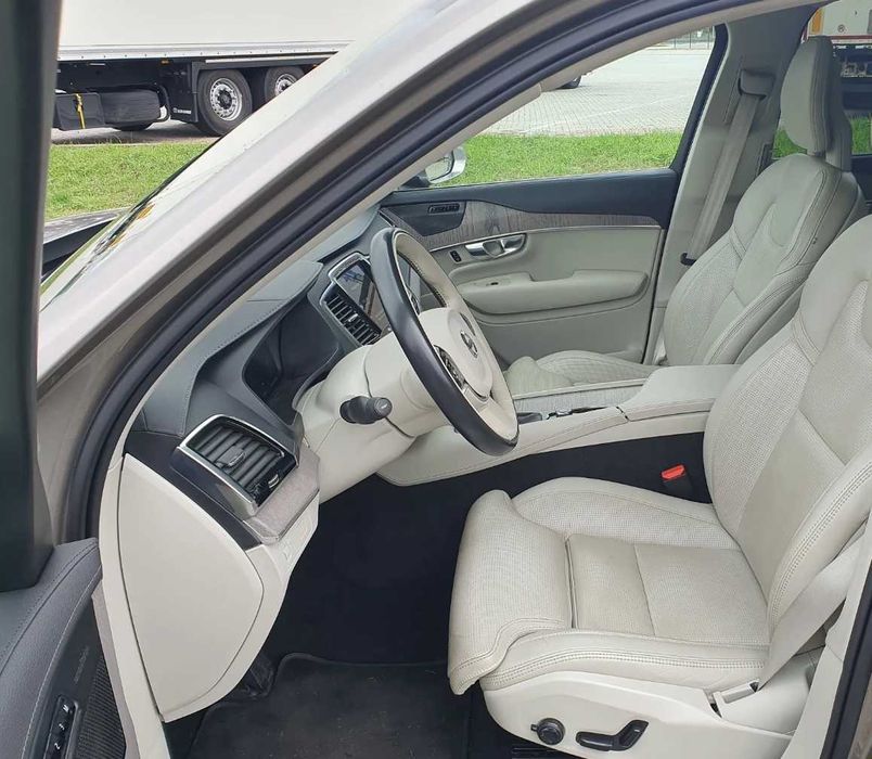 Volvo XC90 T6 2021