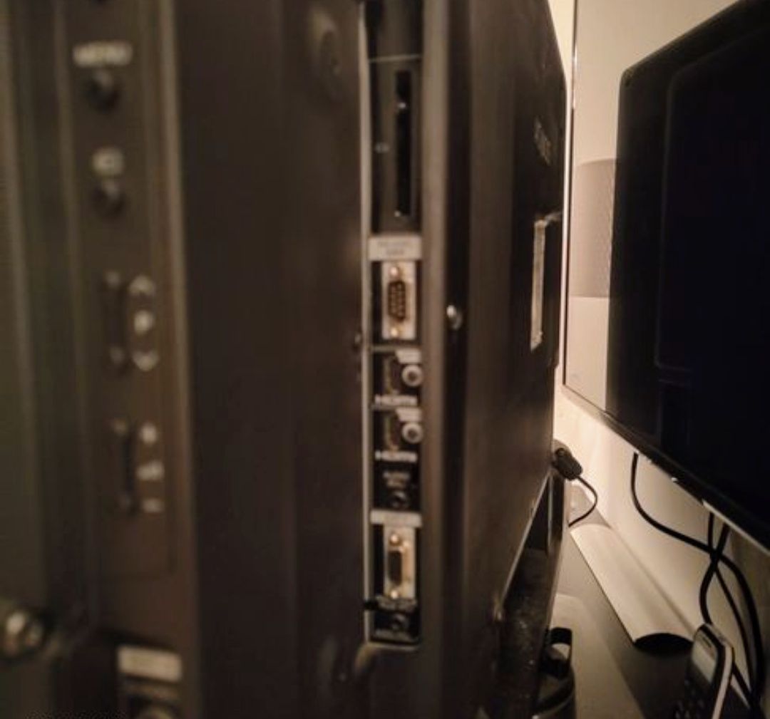 LCD  telewizor Sharp 42