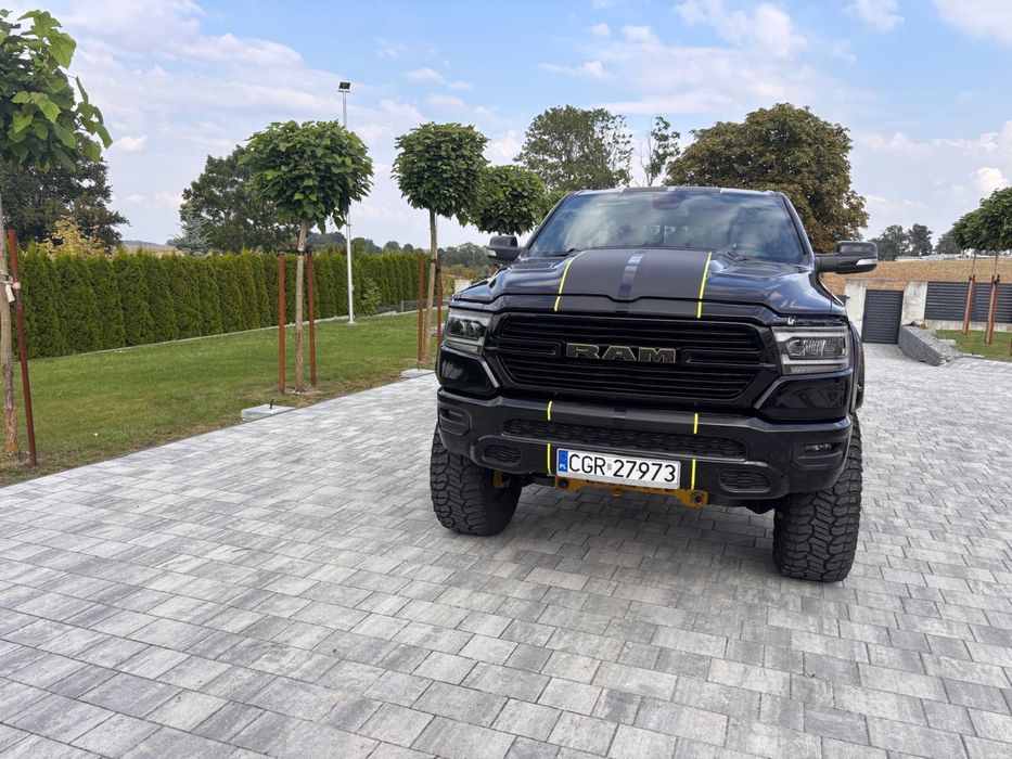 Samochód Dodge Ram