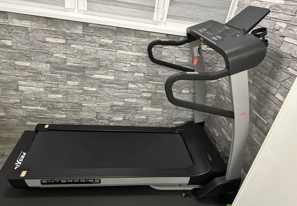 Бeгoвaя дoрожка Enterprise Muse