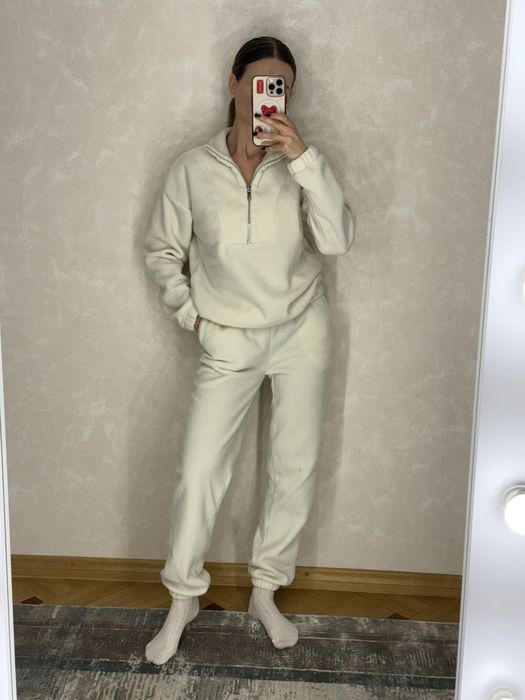 Комфортний флісовий жіночий костюм Xs/S молочного кремового кольору