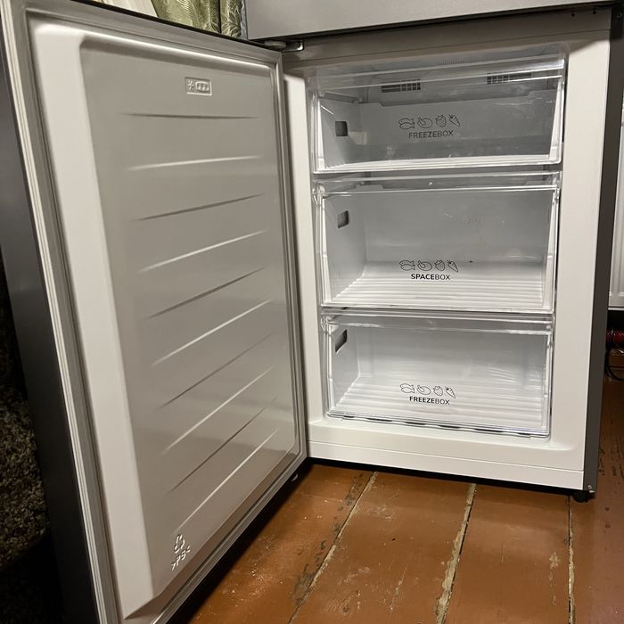 Холодильник Gorenje у дуже гарному стані!