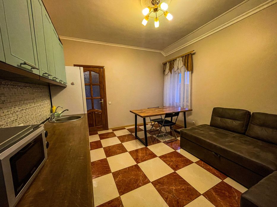 Квартира в Центрі біля Набережної