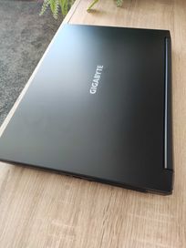 Laptop Gigabyte A5 Ryzen 5600H RTX 3060 15'6 144Hz 100% sRGB 16GB DDR4