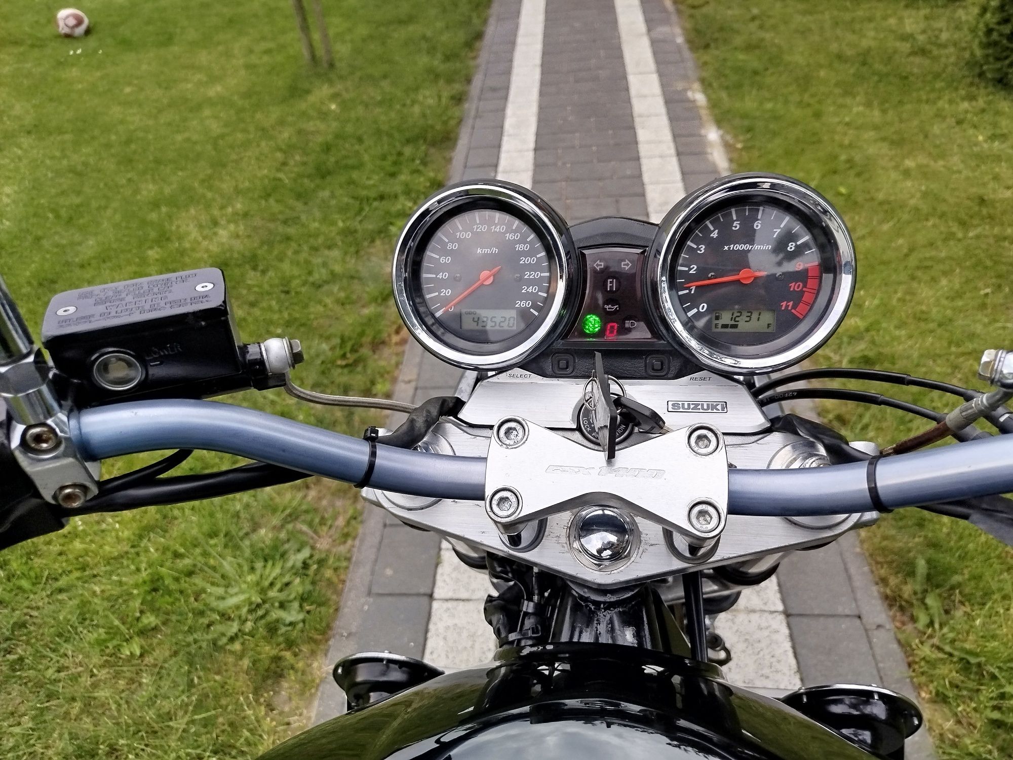 Suzuki Gsx 1400 piękny