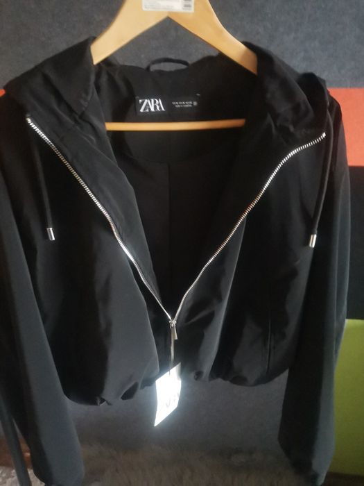Zara куртка кроп жіноча
